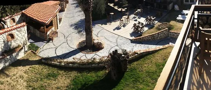 Casa Sevilla Алачати