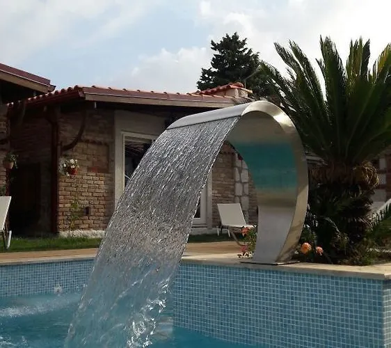 Casa Sevilla Отель Алачати