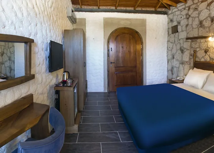 Casa Sevilla Отель Алачати