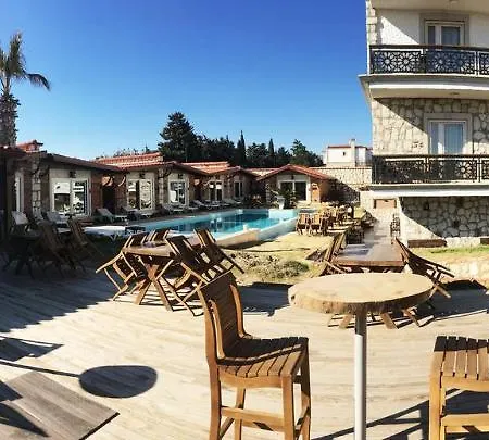 Casa Sevilla 3* Алачати